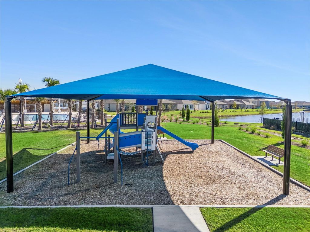 Image 31 of property listing at 733 PRESTON COVE DRIVE, St Cloud, FL 34771