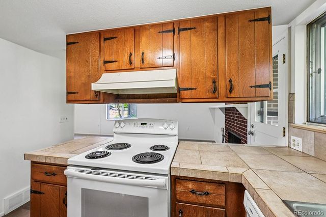 6741 E Ithaca Place 6741, Denver, CO 80237