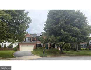 4 CRESTLEIGH PL, Lutherville Timonium, MD 21093