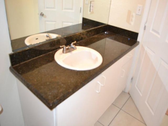 2911 NW 135th Street, Opa-locka, FL 33054