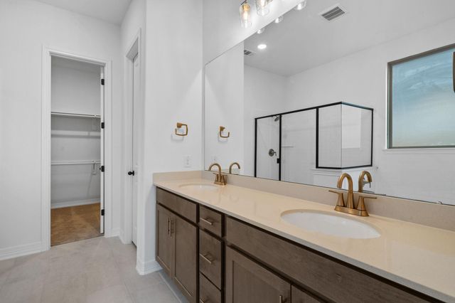 2024 Blue Mar Drive, Brookshire, TX 77423