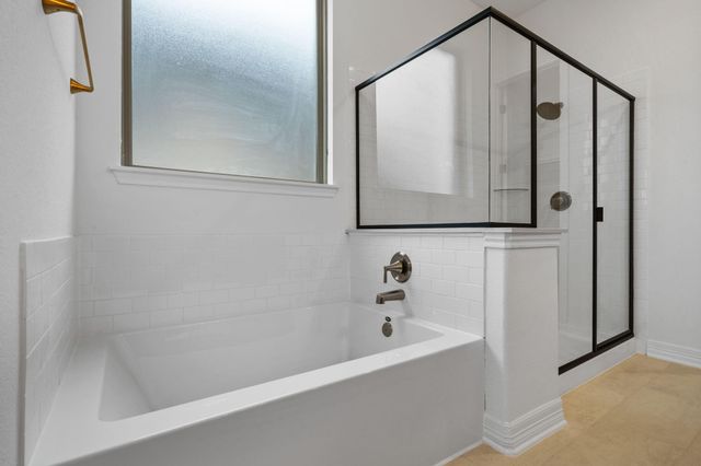 2024 Blue Mar Drive, Brookshire, TX 77423