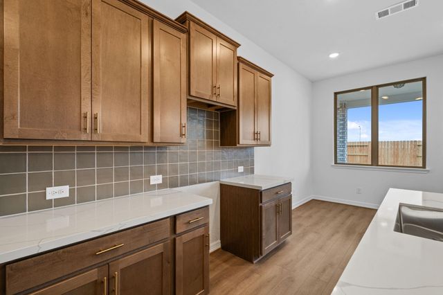 2024 Blue Mar Drive, Brookshire, TX 77423