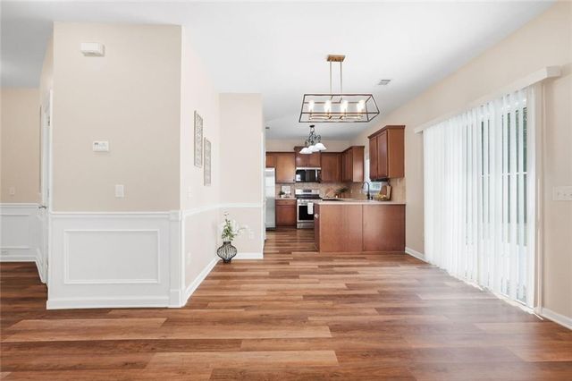 2512 Mockingbird Lane, Locust Grove, GA 30248