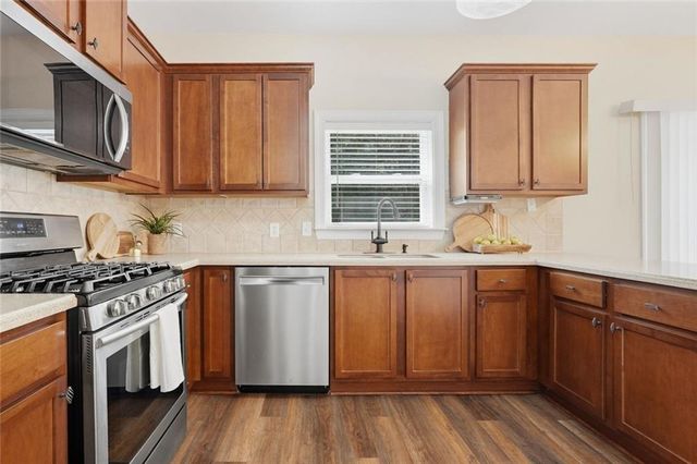 2512 Mockingbird Lane, Locust Grove, GA 30248