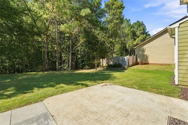 2512 Mockingbird Lane, Locust Grove, GA 30248