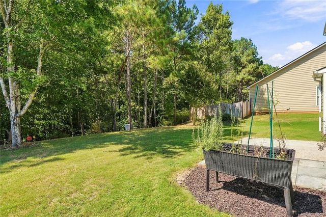 2512 Mockingbird Lane, Locust Grove, GA 30248