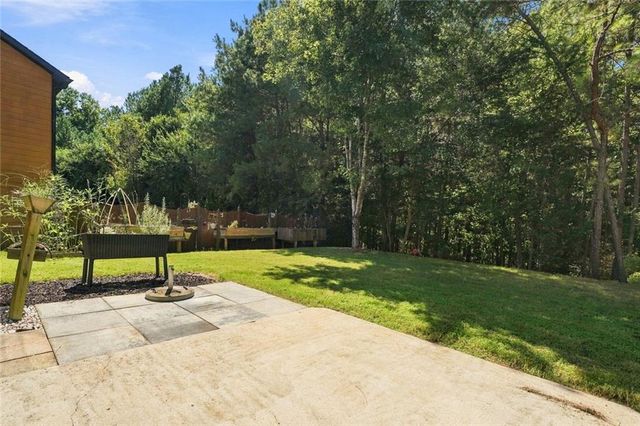 2512 Mockingbird Lane, Locust Grove, GA 30248