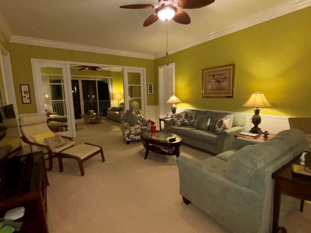 29 Harbour Isle Drive W 201, Fort Pierce, FL 34949