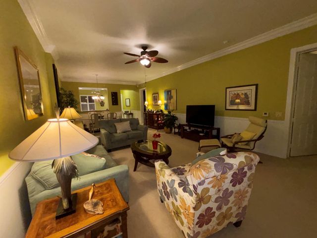 29 Harbour Isle Drive W 201, Fort Pierce, FL 34949