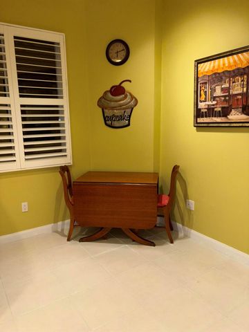 29 Harbour Isle Drive W 201, Fort Pierce, FL 34949