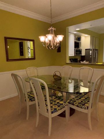 29 Harbour Isle Drive W 201, Fort Pierce, FL 34949