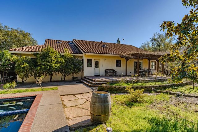 22707 Upton Rd, Plymouth, CA 95669