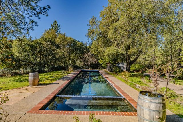 22707 Upton Rd, Plymouth, CA 95669