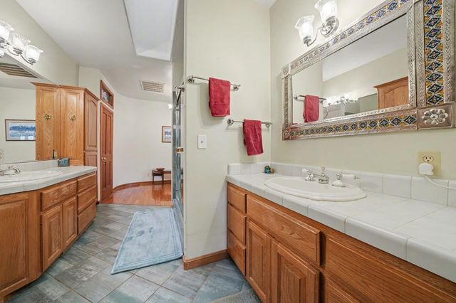 22707 Upton Rd, Plymouth, CA 95669