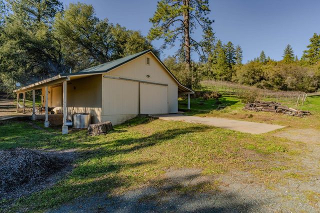 22707 Upton Rd, Plymouth, CA 95669
