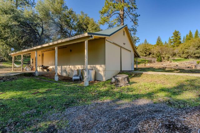 22707 Upton Rd, Plymouth, CA 95669
