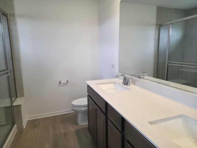 221 Cooney Way, Oswego, IL 60543