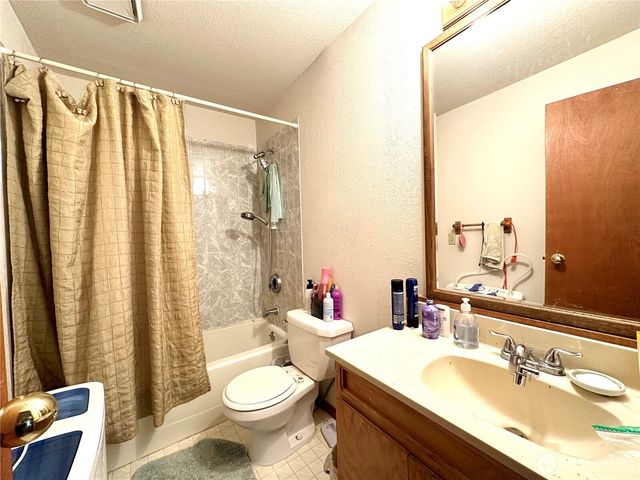 1605 27th Avenue SE, Puyallup, WA 98374