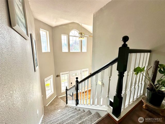 1605 27th Avenue SE, Puyallup, WA 98374