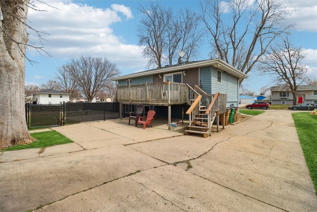 98 Snyder Street SE, Bondurant, IA 50035