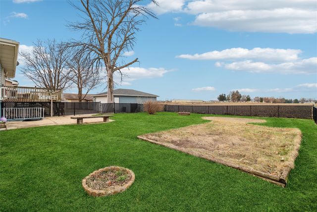 98 Snyder Street SE, Bondurant, IA 50035