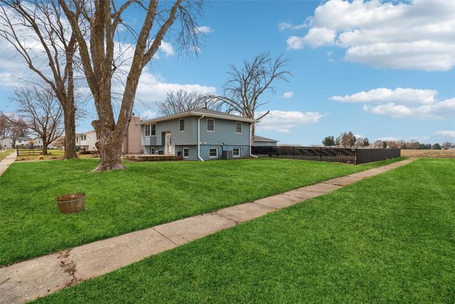 98 Snyder Street SE, Bondurant, IA 50035