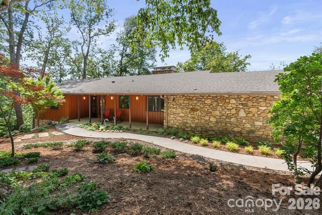 13 Kent Place, Asheville, NC 28804