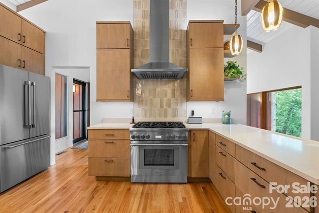 13 Kent Place, Asheville, NC 28804