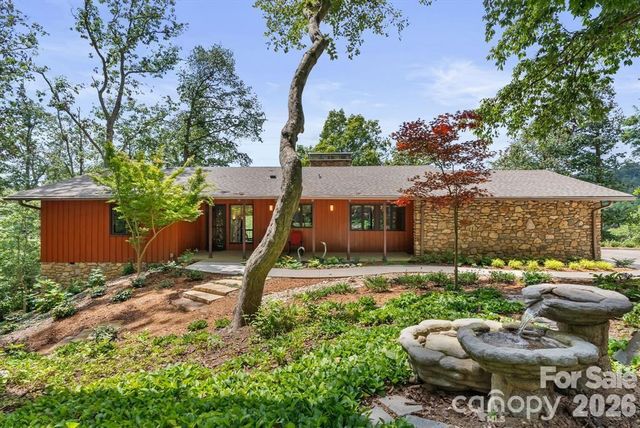 13 Kent Place, Asheville, NC 28804