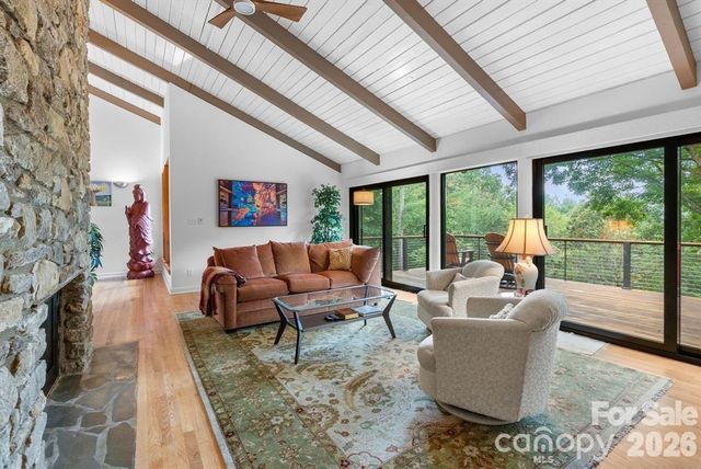 13 Kent Place, Asheville, NC 28804