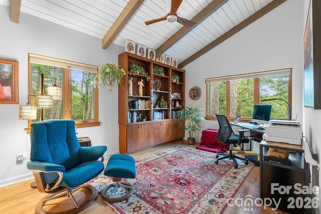 13 Kent Place, Asheville, NC 28804