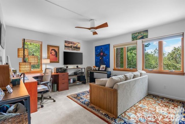 13 Kent Place, Asheville, NC 28804