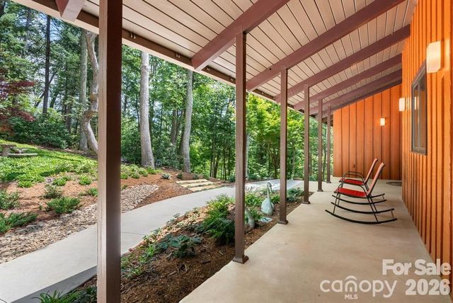 13 Kent Place, Asheville, NC 28804