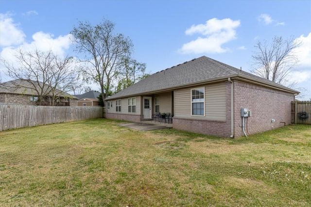 2010 Greenwood Cove, Pea Ridge, AR 72751