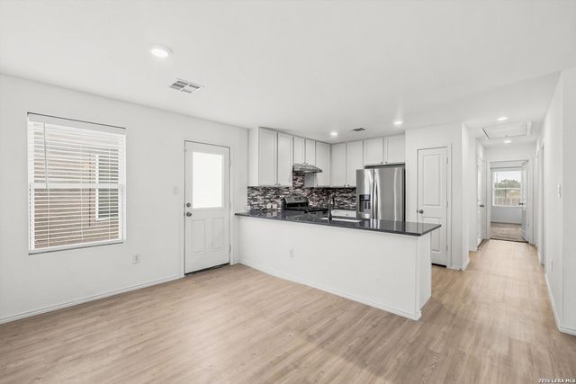 13543 Barton Cove, San Antonio, TX 78253