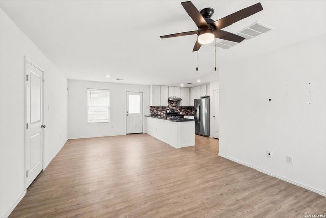 13543 Barton Cove, San Antonio, TX 78253