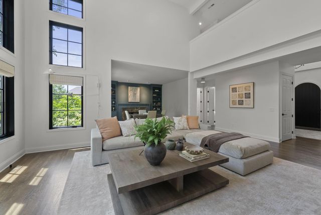 3934 Tarrington Lane, Upper Arlington, OH 43220