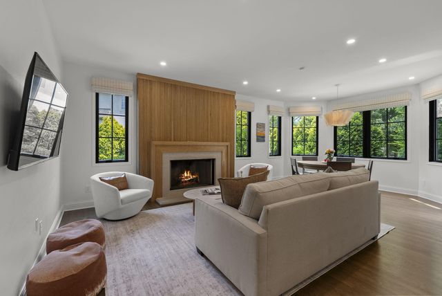 3934 Tarrington Lane, Upper Arlington, OH 43220