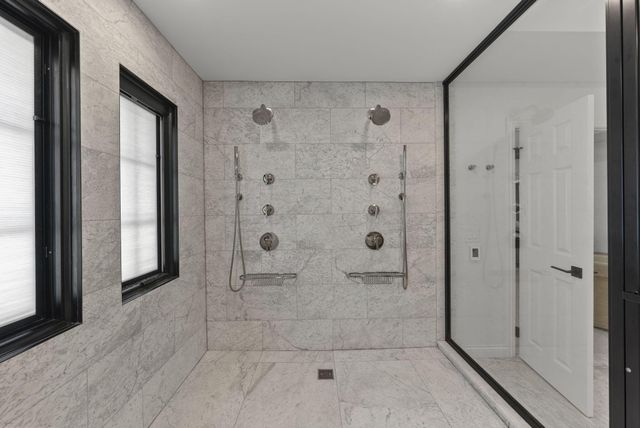 3934 Tarrington Lane, Upper Arlington, OH 43220