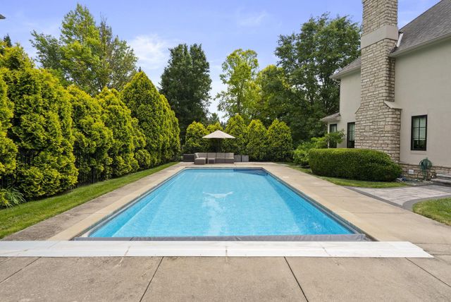 3934 Tarrington Lane, Upper Arlington, OH 43220