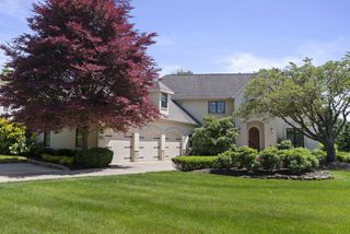 3934 Tarrington Lane, Upper Arlington, OH 43220