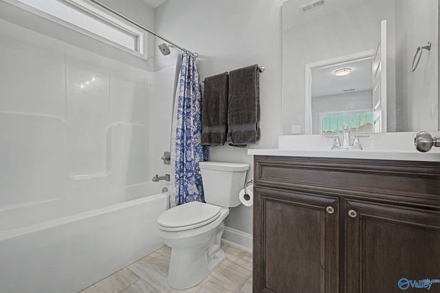 9043 SW Redstone Square Drive SW, Huntsville, AL 35824