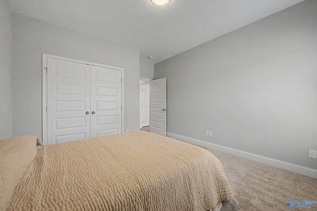 9043 SW Redstone Square Drive SW, Huntsville, AL 35824