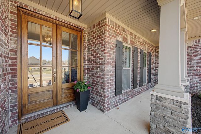 9043 SW Redstone Square Drive SW, Huntsville, AL 35824