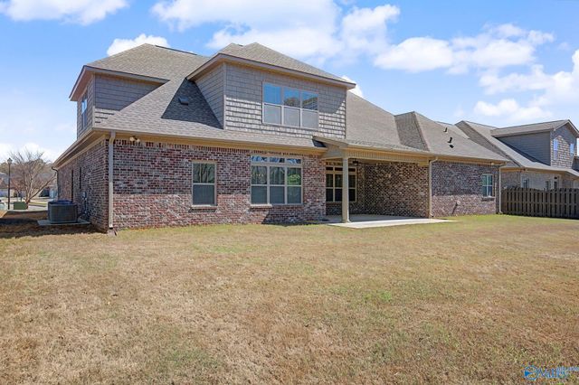 9043 SW Redstone Square Drive SW, Huntsville, AL 35824