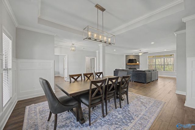 9043 SW Redstone Square Drive SW, Huntsville, AL 35824