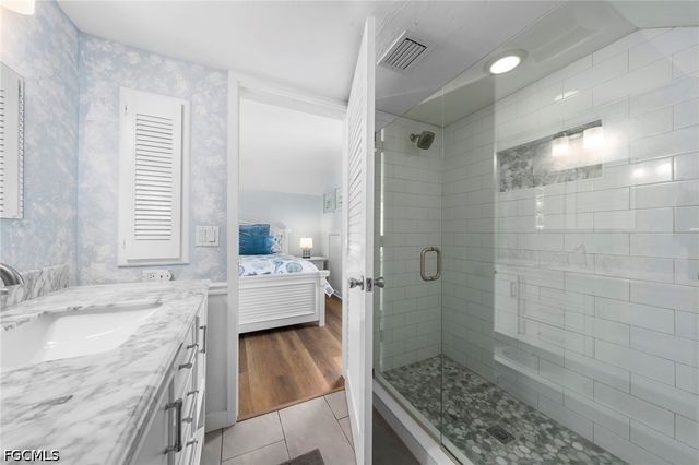 33 Urchin CT, Captiva, FL 33924