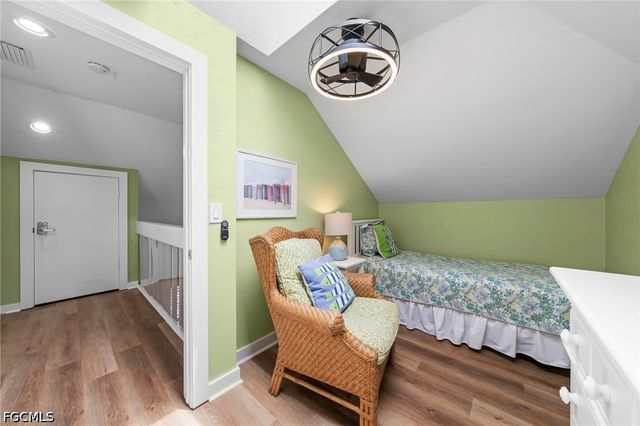 33 Urchin CT, Captiva, FL 33924
