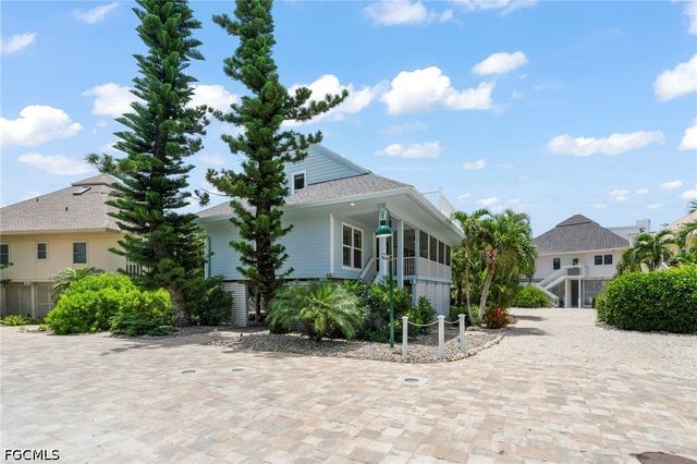 33 Urchin CT, Captiva, FL 33924